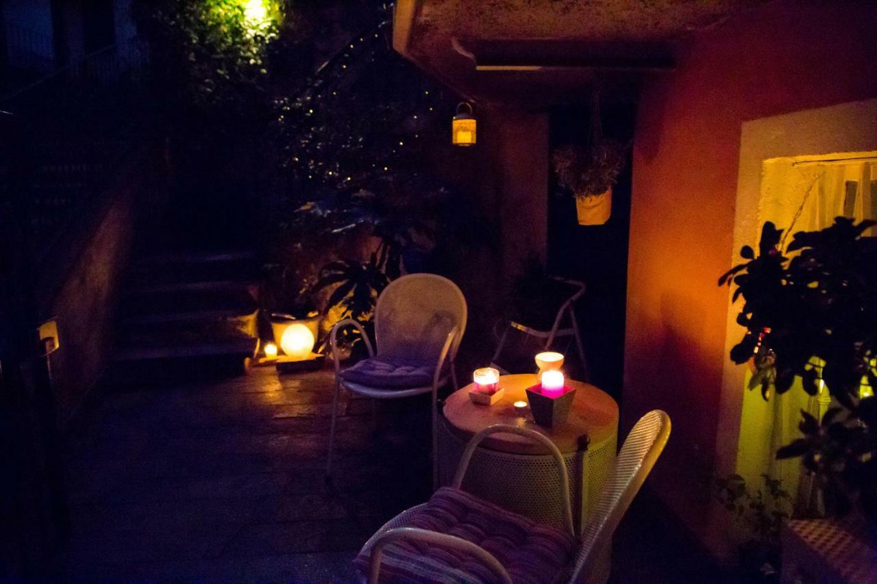 House Al Noce Apartment Moltrasio Exterior foto